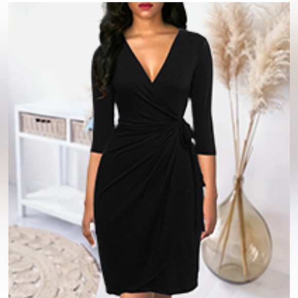 Berydress Dresses & Skirts - Berydress NWT Elegant Black Wrap Dress Woman’s large